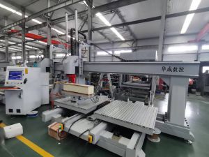 珠海金湾区五轴双工位加工中心